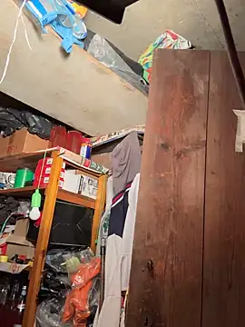 Snapshot of Lecatore80 chatting on 10/25/25, 08:22 Lecatore80 online show from 10/25/25, 08:22