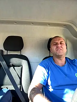 Snapshot of Lecatore80 chatting on 10/27/25, 08:07 Lecatore80 online show from 10/27/25, 08:07