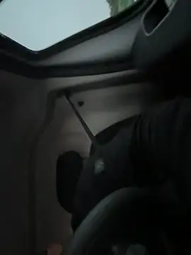 Snapshot of Lecatore80 chatting on 10/29/25, 06:04 Lecatore80 online show from 10/29/25, 06:04