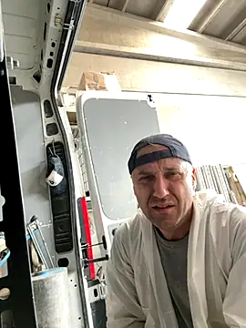 Snapshot of Lecatore80 chatting on 11/10/25, 02:16 Lecatore80 online show from 11/10/25, 02:16