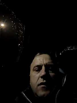 Snapshot of Lecatore80 chatting on 11/17/25, 05:35 Lecatore80 online show from 11/17/25, 05:35