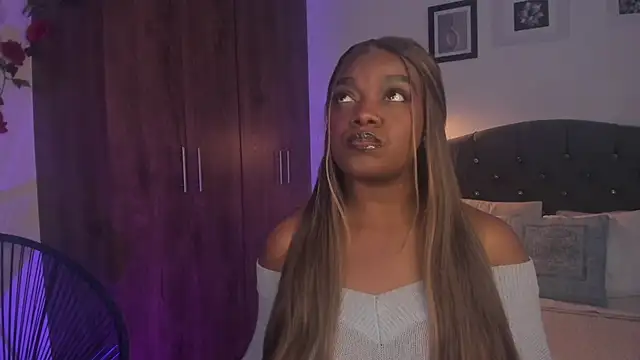 Snapshot of Im_Maria chatting on 03/11/25, 09:59 Im Maria online show from 03/11/25, 09:59