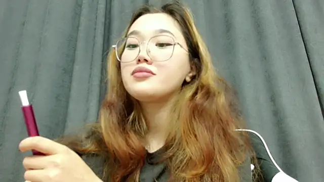 Snapshot of Jennatyan chatting on 09/12/25, 03:12 Jennatyan online show from 09/12/25, 03:12