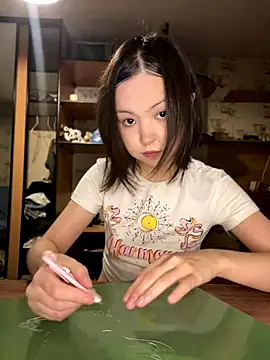 lalallalalaa- online show from 10/18/25, 06:08