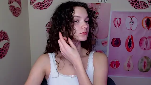  SusieSu  online show from 10/19/25, 06:52