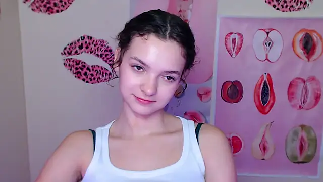  SusieSu  online show from 11/05/25, 07:30