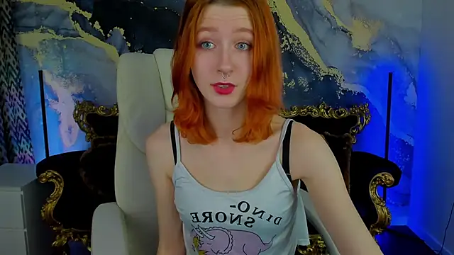 Snapshot of MagicLilu chatting on 12/15/24, 08:36 MagicLilu online show from 12/15/24, 08:36