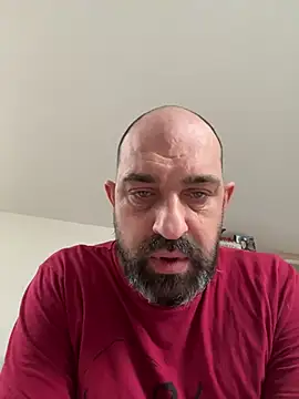 Snapshot of Ingerasul833 chatting on 02/15/25, 09:38 Ingerasul833 online show from 02/15/25, 09:38