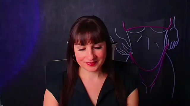 Snapshot of Violla_My chatting on 12/20/24, 12:38 Violla My online show from 12/20/24, 12:38
