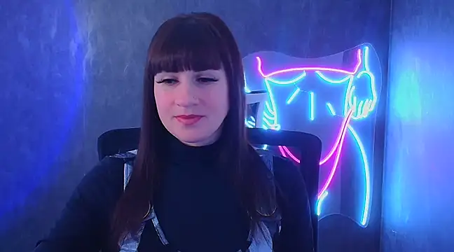 Snapshot of Violla_My chatting on 02/08/25, 06:33 Violla My online show from 02/08/25, 06:33