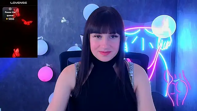 Snapshot of Violla_My chatting on 02/26/25, 10:15 Violla My online show from 02/26/25, 10:15