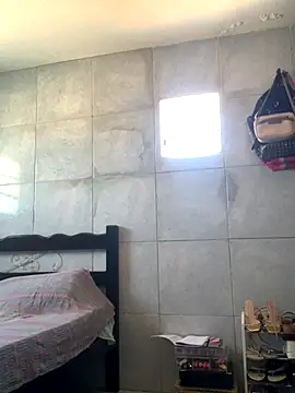 Snapshot of Gabrielleof chatting on 10/23/25, 03:22 Gabrielleof online show from 10/23/25, 03:22