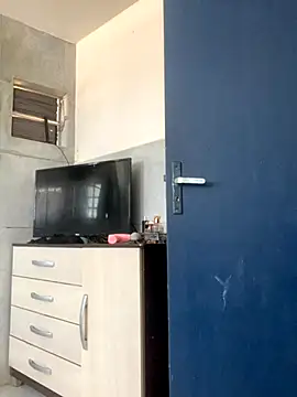 Snapshot of Gabrielleof chatting on 10/30/25, 03:02 Gabrielleof online show from 10/30/25, 03:02