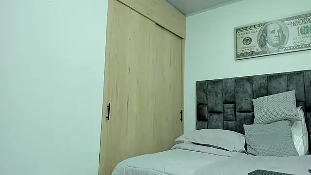 BastianFerrari online show from 12/23/24, 12:14