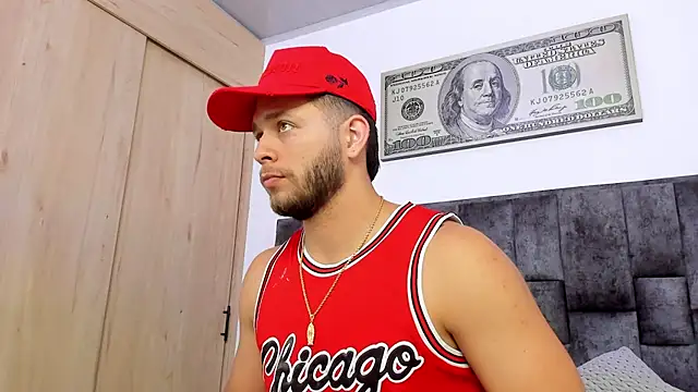 BastianFerrari online show from 02/04/25, 03:11