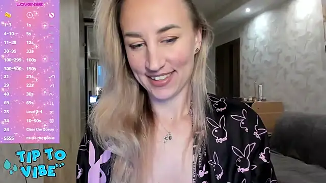 Snapshot of lady_Nati chatting on 01/18/25, 01:29 lady Nati online show from 01/18/25, 01:29