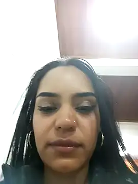 Snapshot of Sara-77 chatting on 12/13/24, 11:39 Sara-77 online show from 12/13/24, 11:39
