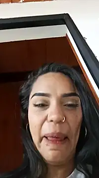 Snapshot of Sara-77 chatting on 03/11/25, 06:30 Sara-77 online show from 03/11/25, 06:30