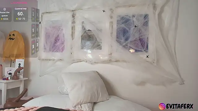 Eva depp online show from 10/16/25, 01:45