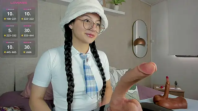 Eva depp online show from 11/12/25, 02:50