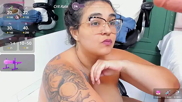 Snapshot of Reginavegaa chatting on 01/25/25, 05:30 Reginavegaa online show from 01/25/25, 05:30