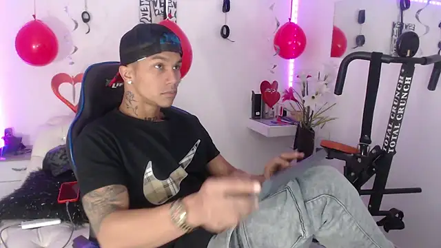 Leonard Price online show from 02/19/25, 07:59