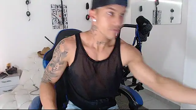 Leonard Price online show from 03/22/25, 03:20