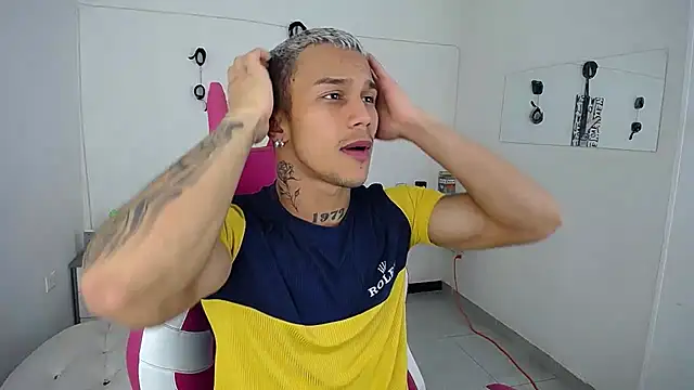 Leonard Price online show from 09/11/25, 02:44