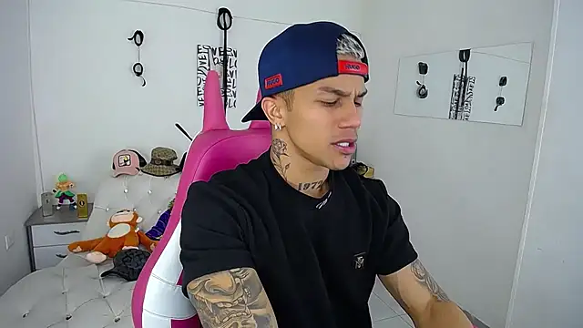 Leonard Price online show from 09/26/25, 01:42