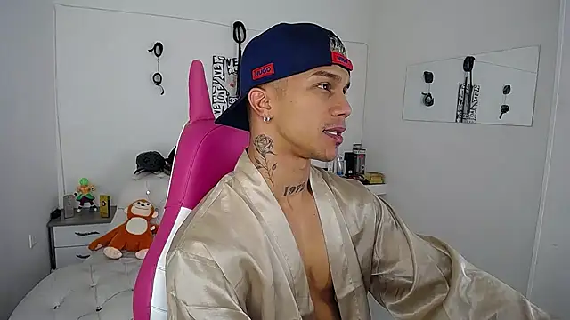 Leonard Price online show from 10/04/25, 01:58