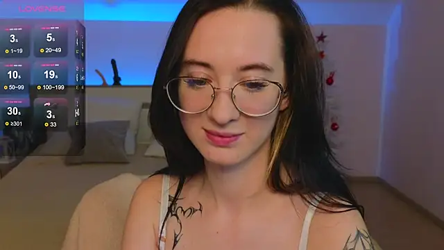 Dark Lola  online show from 12/21/24, 12:59