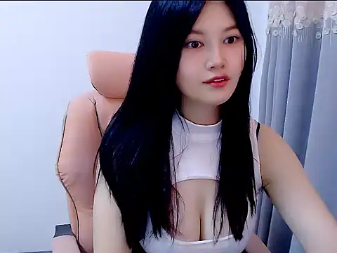 Snapshot of Little-sweet chatting on 09/20/25, 01:28 Little-sweet online show from 09/20/25, 01:28