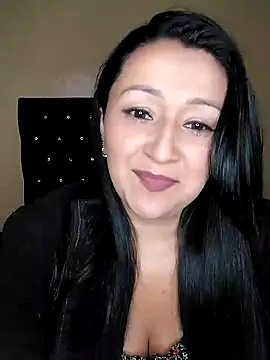 Snapshot of ArianaMist chatting on 12/12/24, 02:15 ArianaMist online show from 12/12/24, 02:15