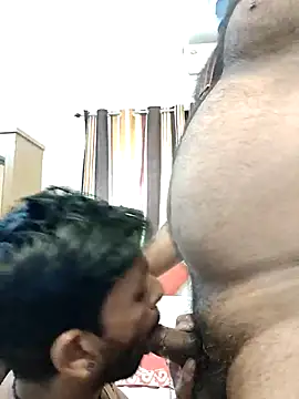 Snapshot of Abhi_shake32 chatting on 02/23/25, 10:28 Abhi shake32 online show from 02/23/25, 10:28
