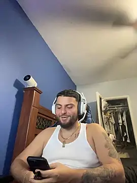 Snapshot of MasterKvn chatting on 01/18/25, 07:49 MasterKvn online show from 01/18/25, 07:49