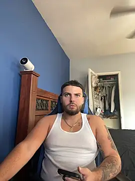 Snapshot of MasterKvn chatting on 01/19/25, 01:22 MasterKvn online show from 01/19/25, 01:22