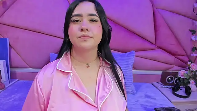 Victoria Rossy online show from 09/17/25, 07:48