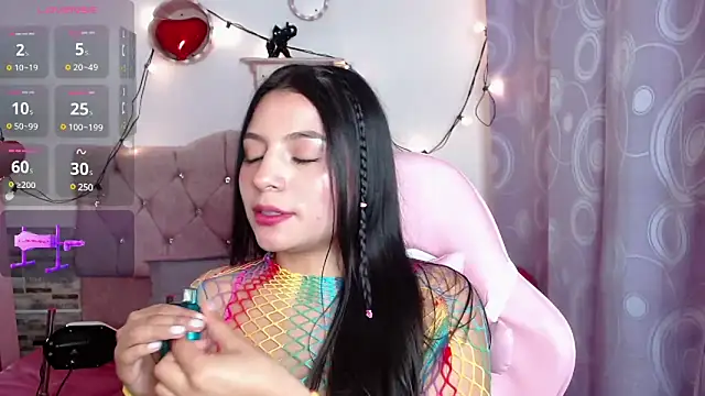 Snapshot of elizabethcooper chatting on 03/17/25, 11:21 elizabethcooper online show from 03/17/25, 11:21