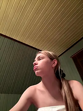 Alice1 secret online show from 11/29/25, 01:58