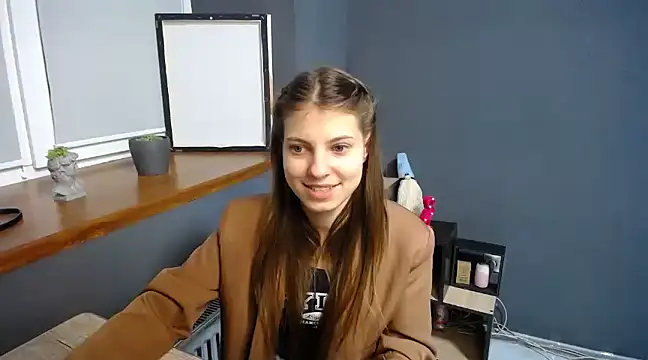 Snapshot of felicity_gold chatting on 02/03/25, 08:35 felicity gold online show from 02/03/25, 08:35