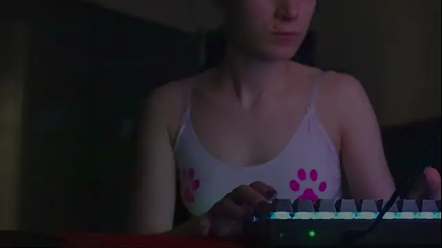 Snapshot of Kathleen_Meow chatting on 01/16/25, 01:47 Kathleen Meow online show from 01/16/25, 01:47