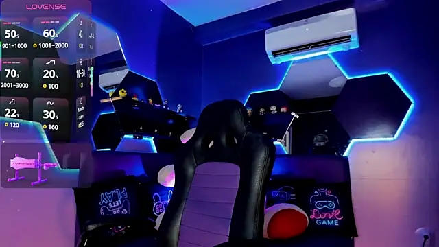 Belliinda 21 online show from 10/14/25, 07:14