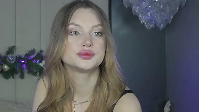 ViolaFlirt online show from 12/29/24, 03:13