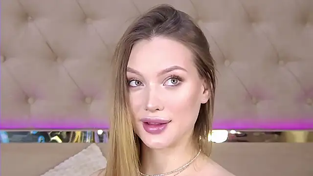 ViolaFlirt online show from 01/08/25, 05:05