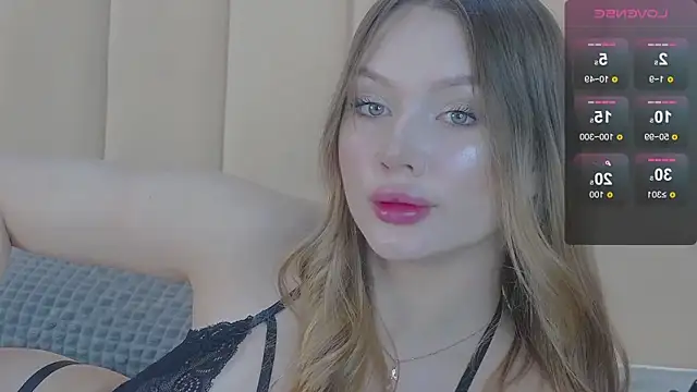 ViolaFlirt online show from 01/25/25, 04:13