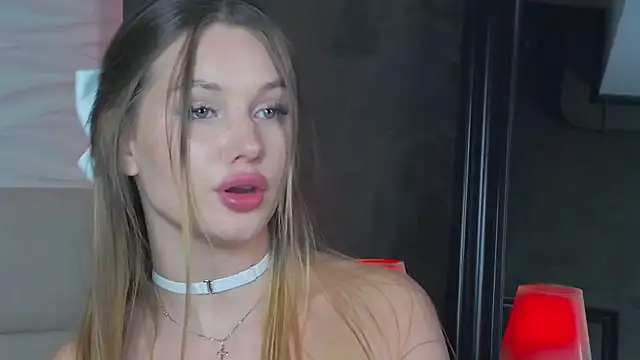 ViolaFlirt online show from 02/16/25, 10:21