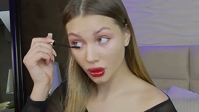 ViolaFlirt online show from 03/20/25, 04:18