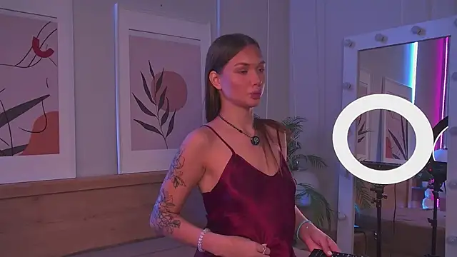 ViolaFlirt online show from 11/16/25, 04:18