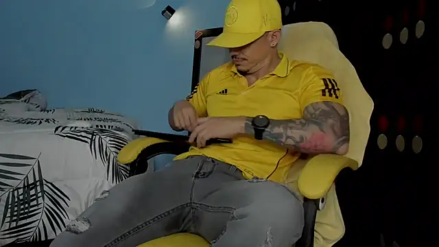 Alex motta online show from 10/11/25, 04:01