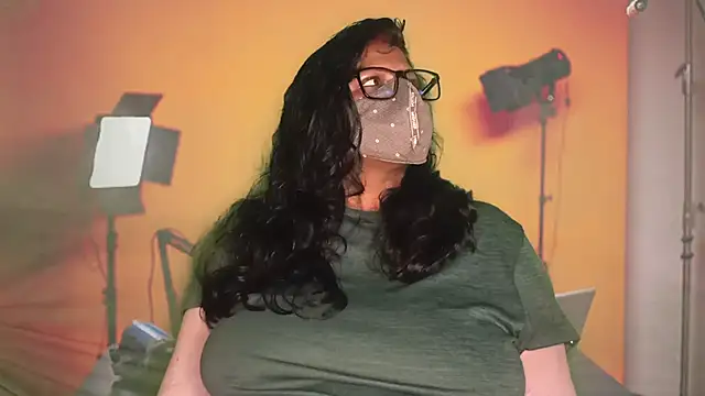 mamoni91 online show from 10/11/25, 03:50